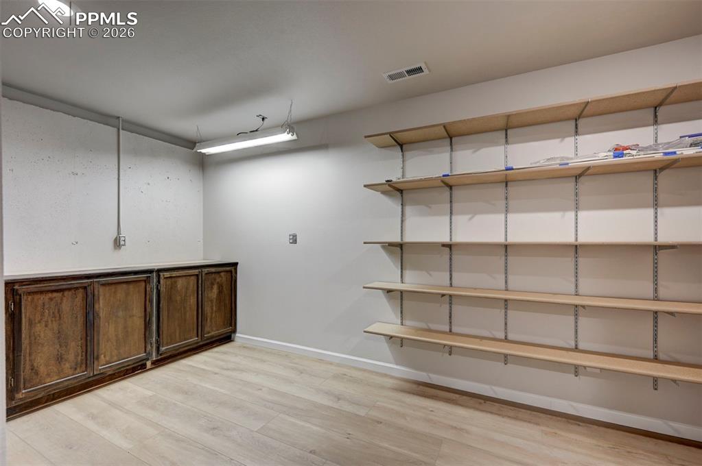 Image 39 of 50: Storage