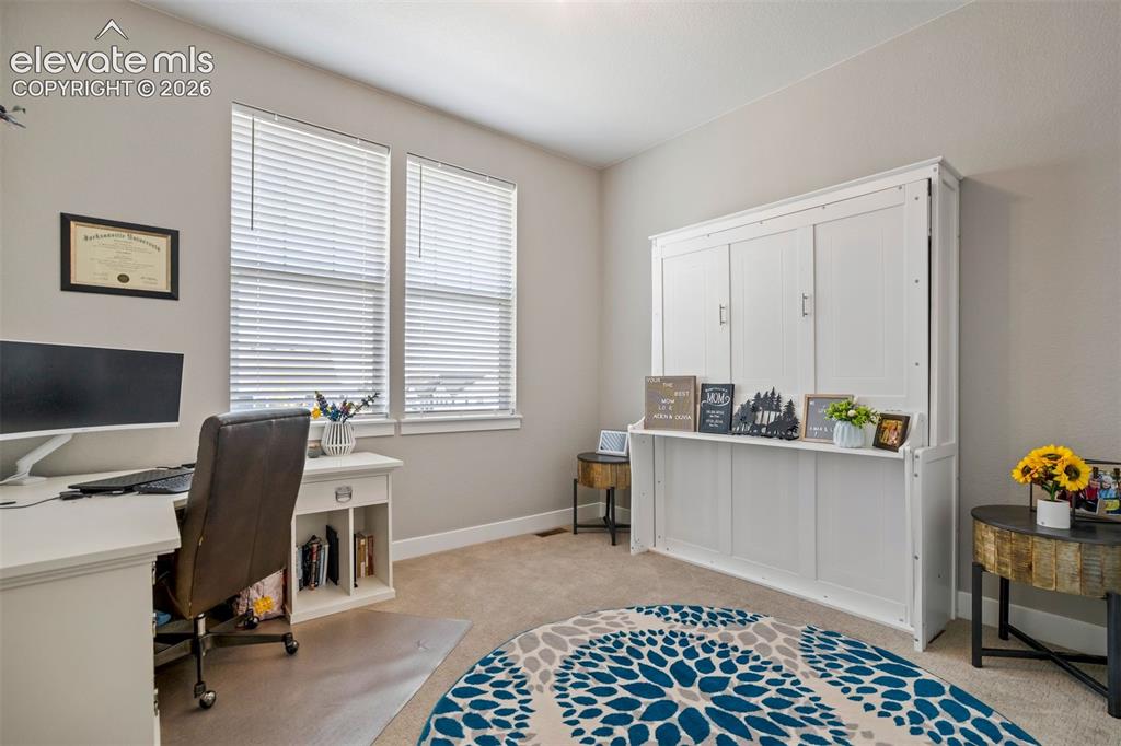 Image 14 of 49: Office