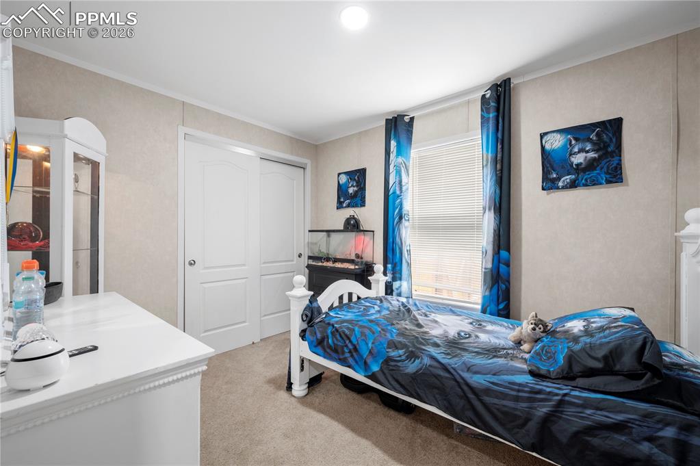 Image 15 of 29: Bedroom