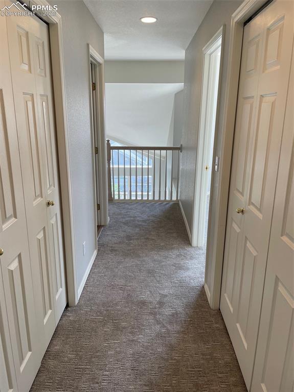 Image 27 of 27: Hallway