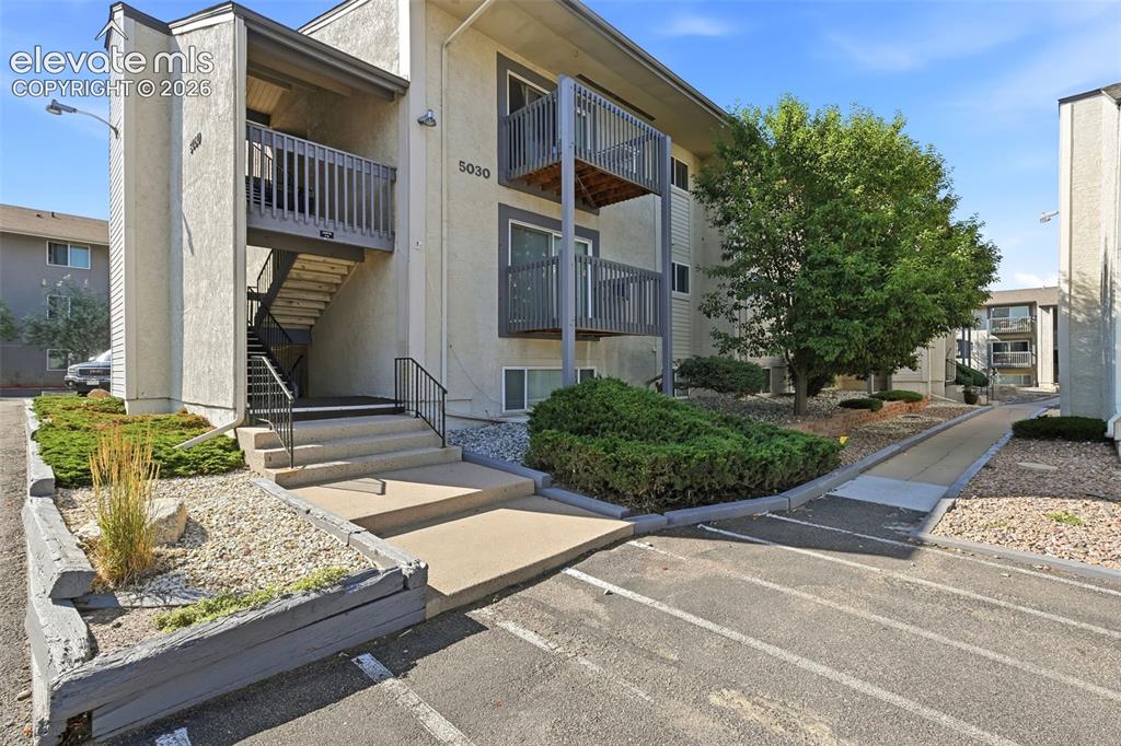 Image 1 of 19: Front of Structure