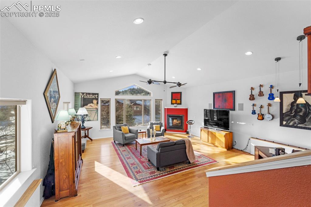 Image 9 of 44: Living Room