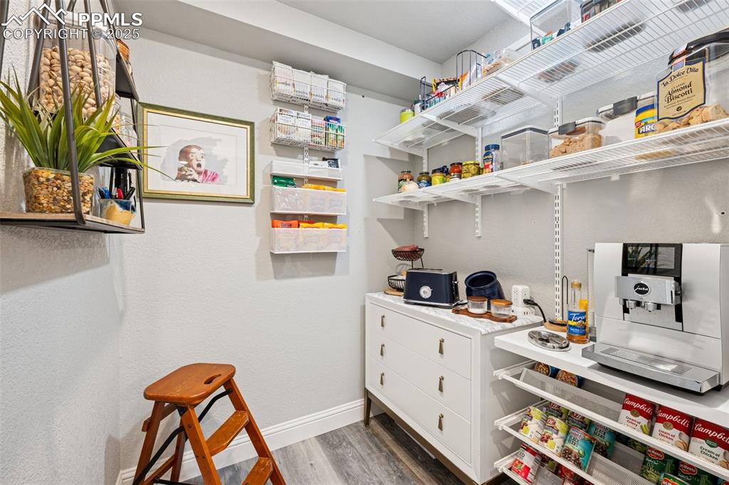 Image 16 of 32: Pantry
