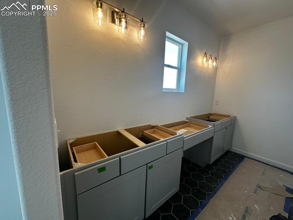 Image 14 of 16: Master Bathroom