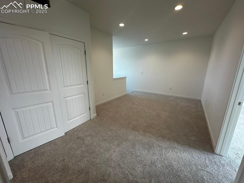 Image 9 of 16: Loft