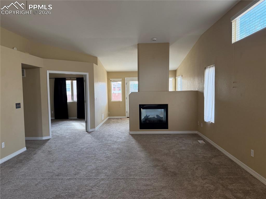 Image 14 of 25: Full view of living room