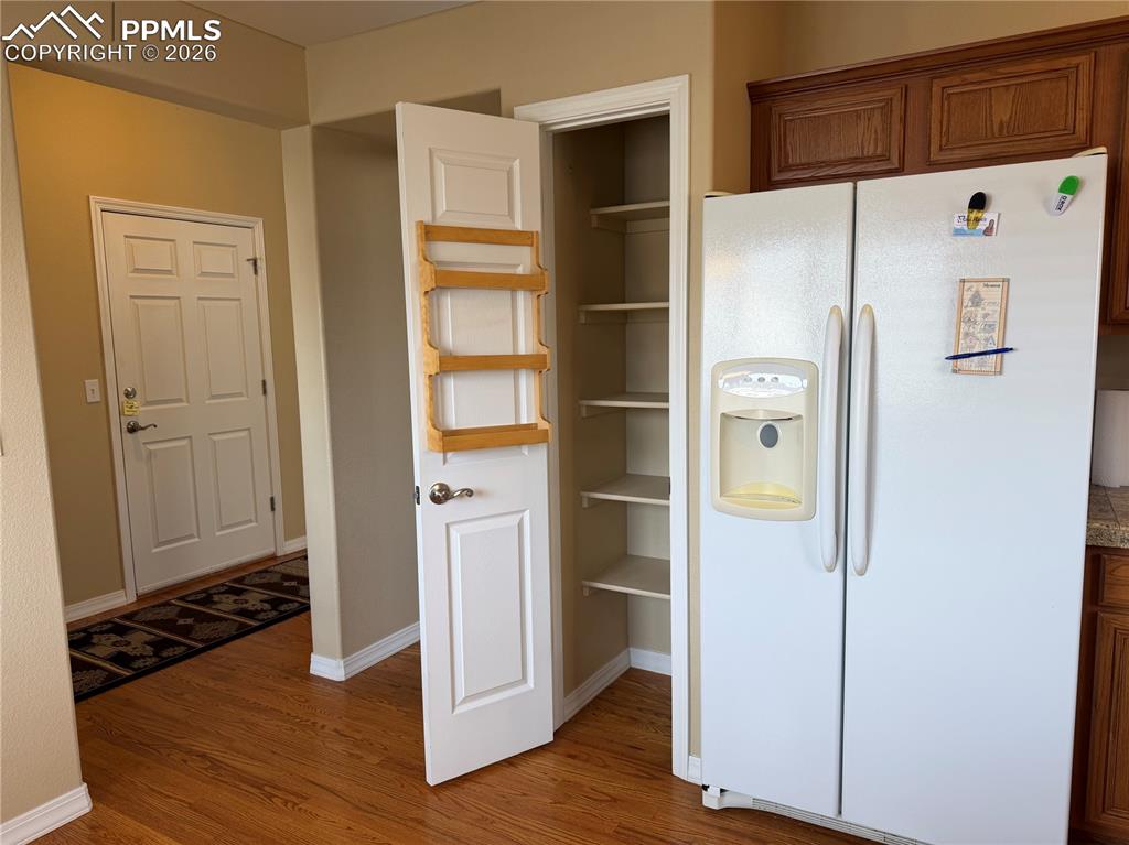 Image 4 of 25: Pantry