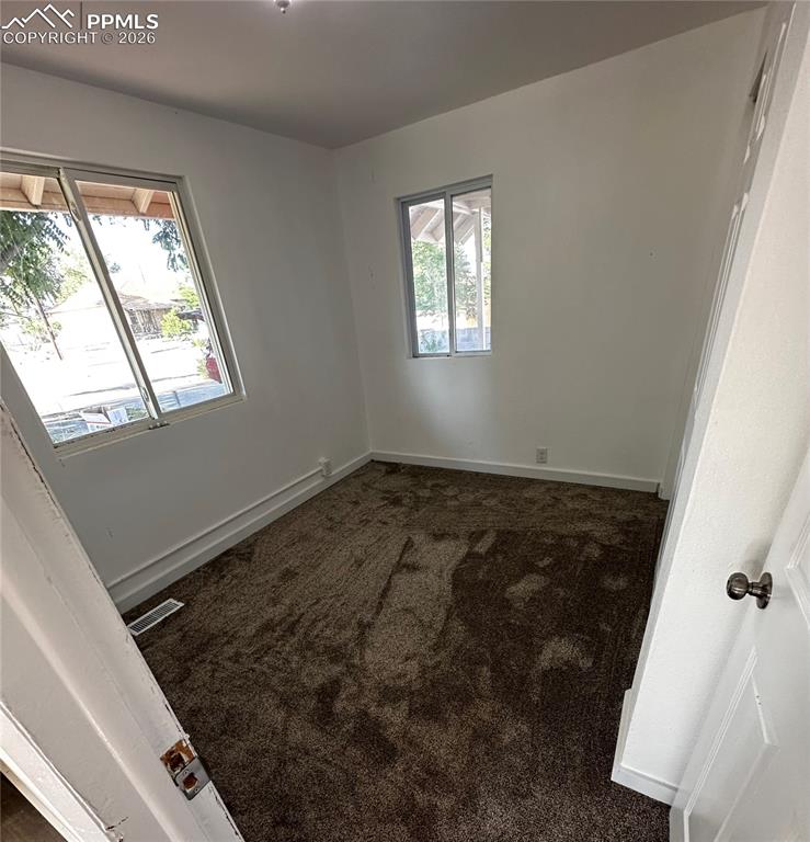 Image 13 of 13: Front Bedroom