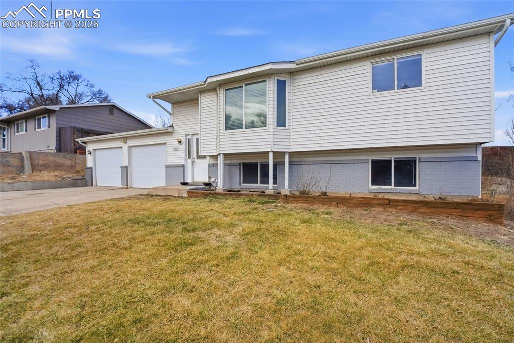 Image 2 of 45: Front of Structure