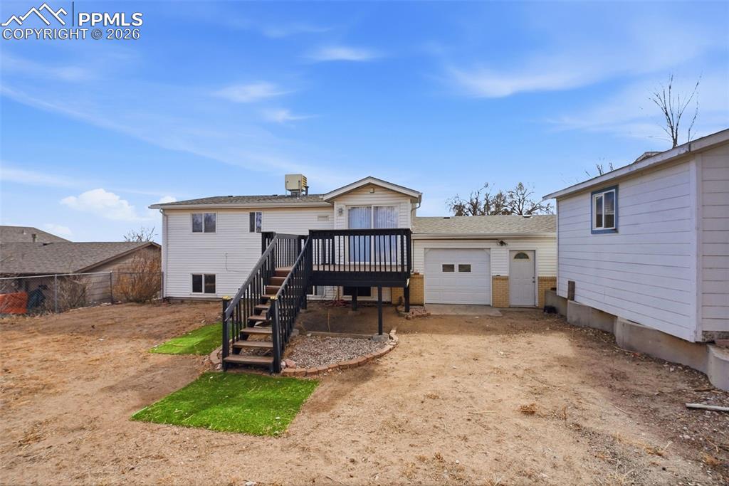 Image 35 of 45: Back of Structure