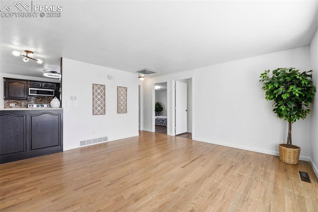 Image 7 of 45: Living Room