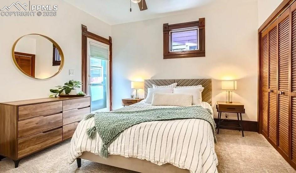 Image 6 of 18: Main level bedroom