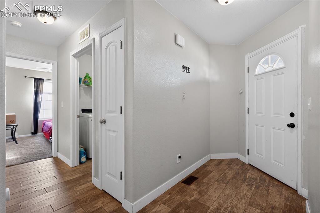 Image 3 of 24: Entry