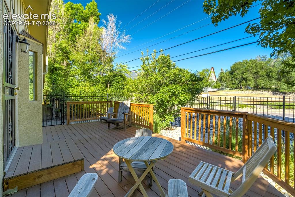 Image 2 of 39: Deck