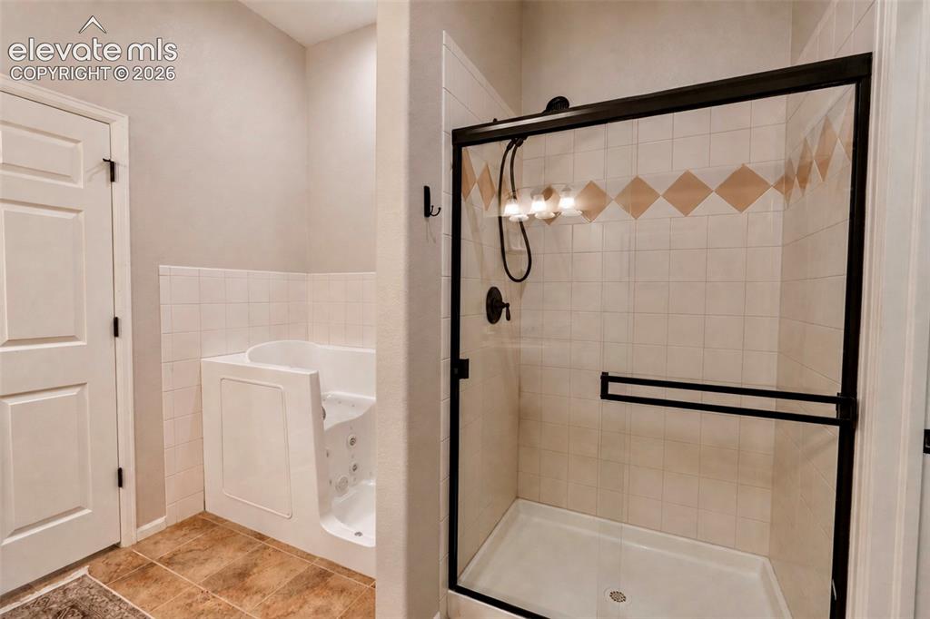 Image 20 of 28: Master Bathroom