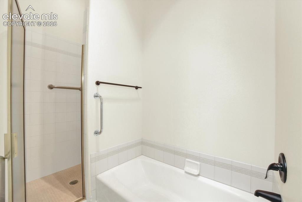 Image 23 of 46: Master Bathroom