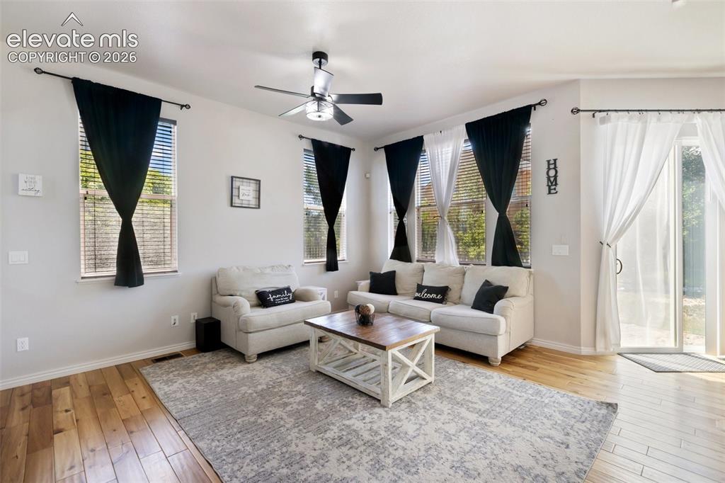 Image 12 of 41: Family Room