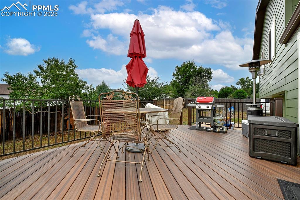 Image 29 of 35: Custom Composite Deck