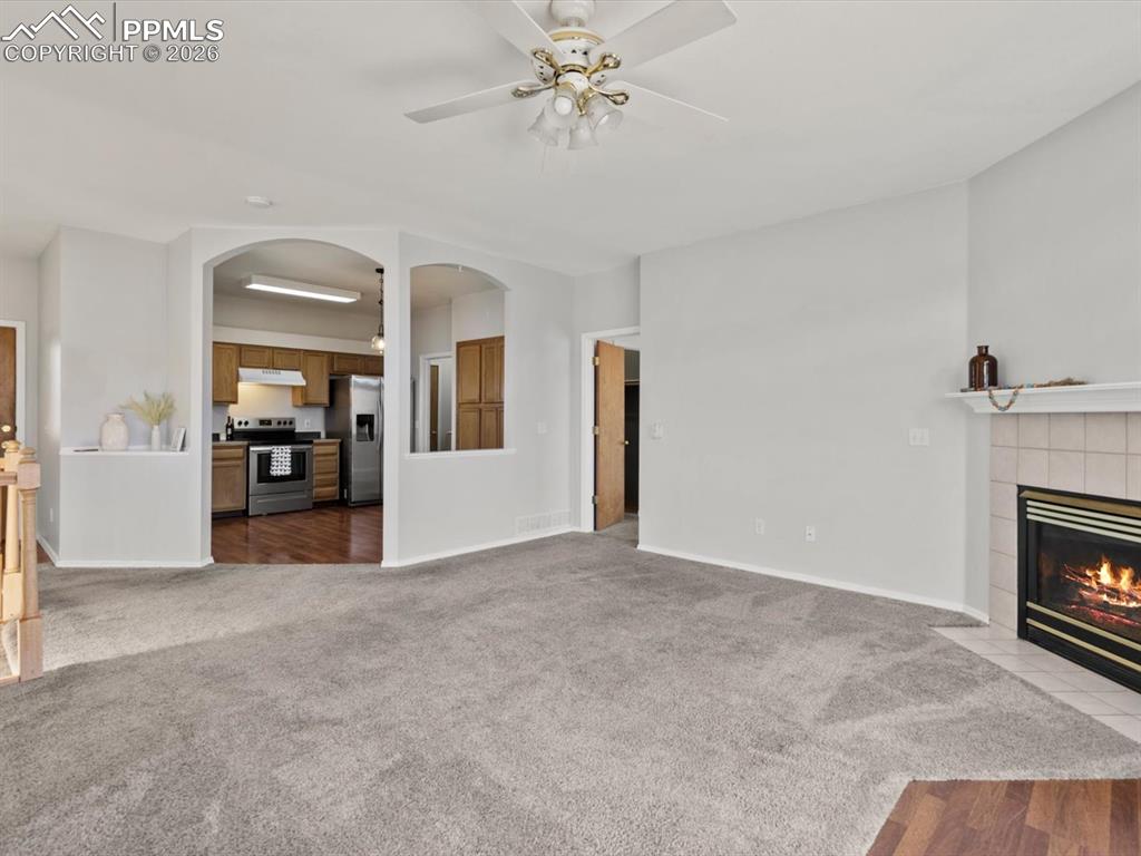 Image 10 of 36: Living Room