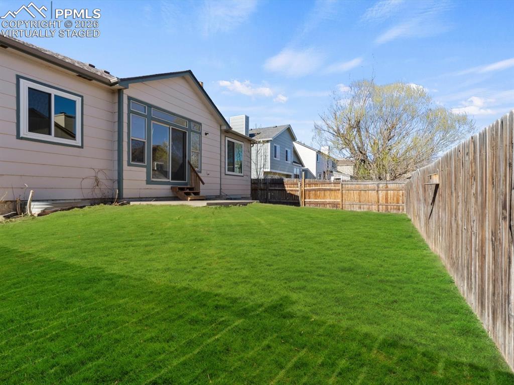 Image 31 of 36: Virtually Staged grass