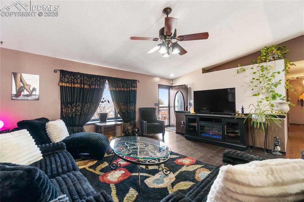 Image 6 of 44: Living Room