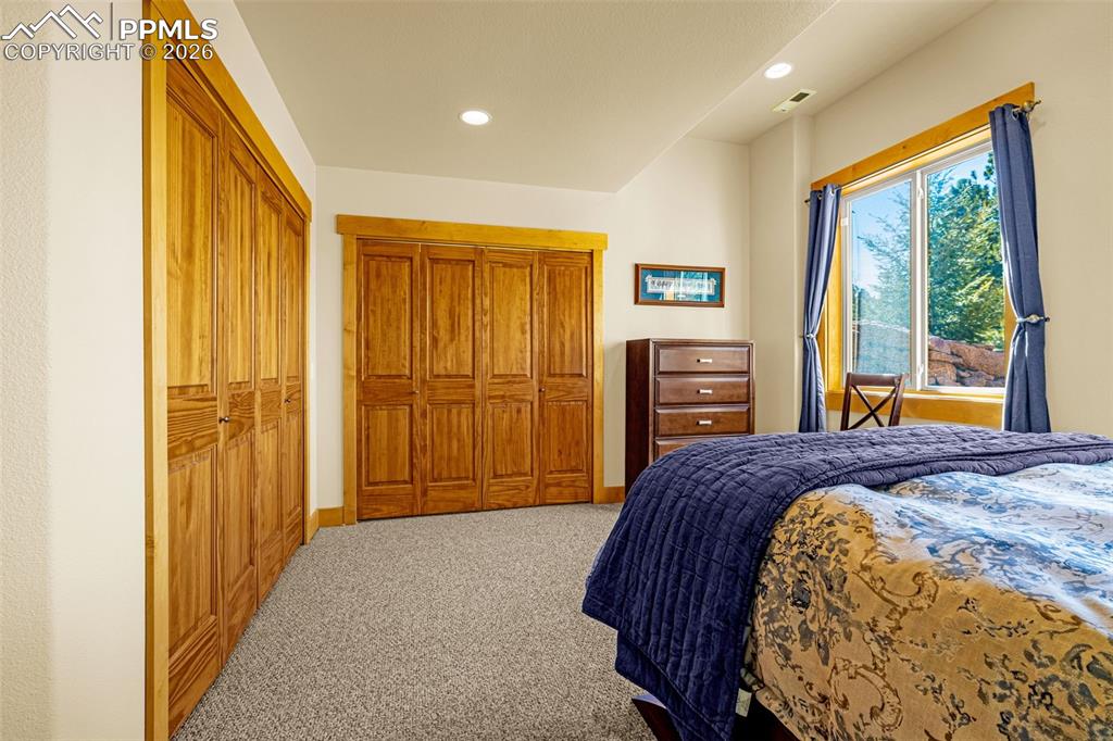 Image 27 of 47: Bedroom