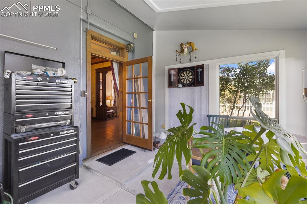 Image 28 of 43: east end of the solarium