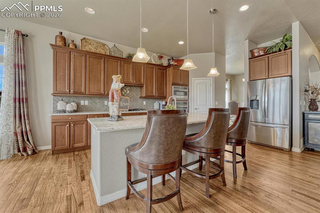 Image 11 of 48: Kitchen