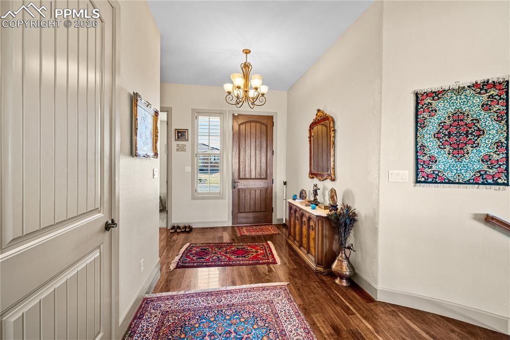 Image 6 of 48: Entry