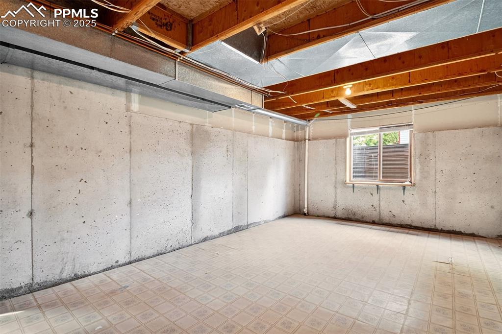 Image 24 of 30: Basement