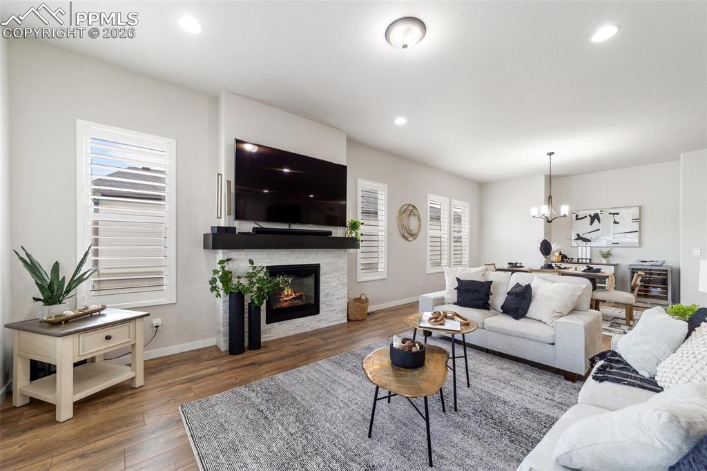 Image 11 of 50: Living Room