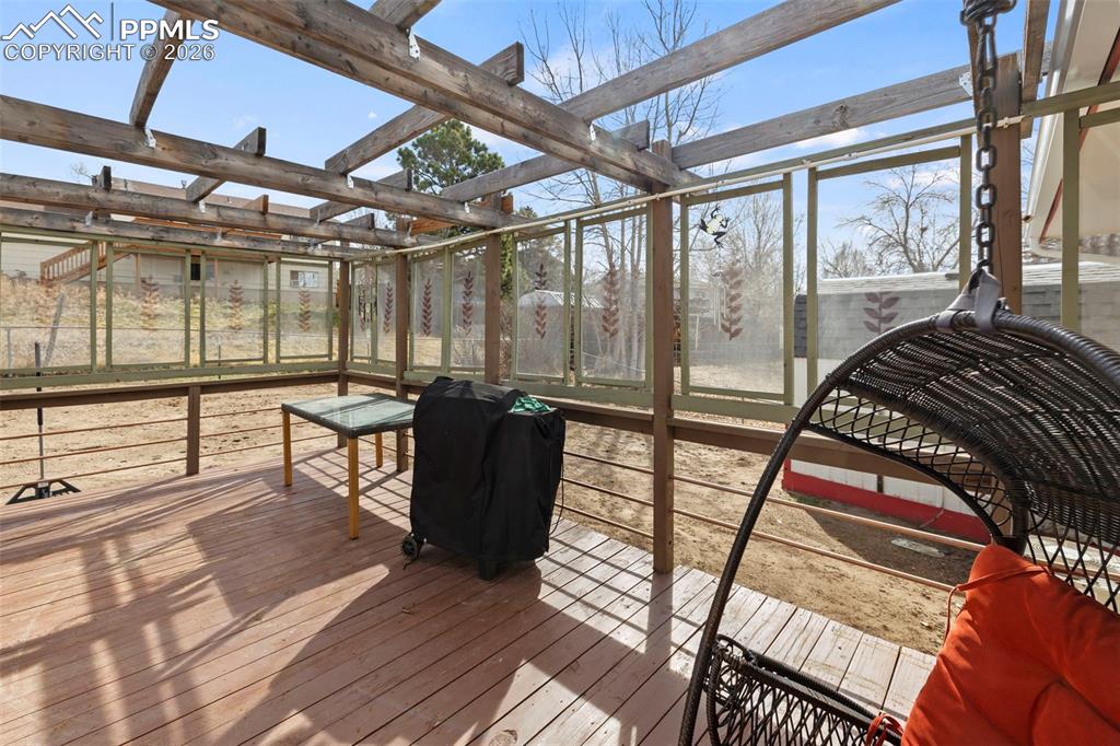 Image 30 of 45: Sun Room