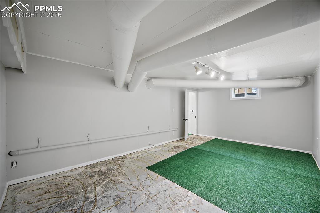 Image 32 of 50: Basement