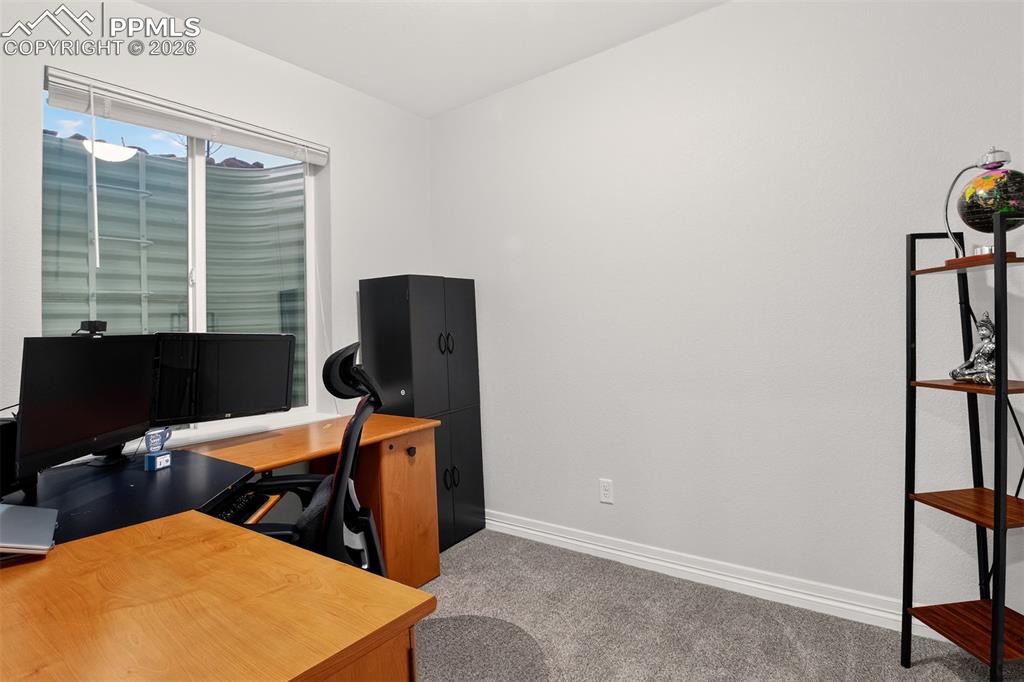 Image 30 of 48: Office