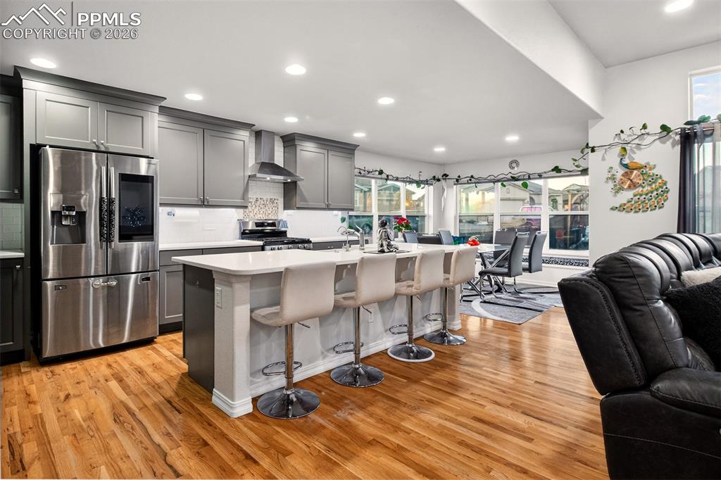 Image 9 of 48: Kitchen