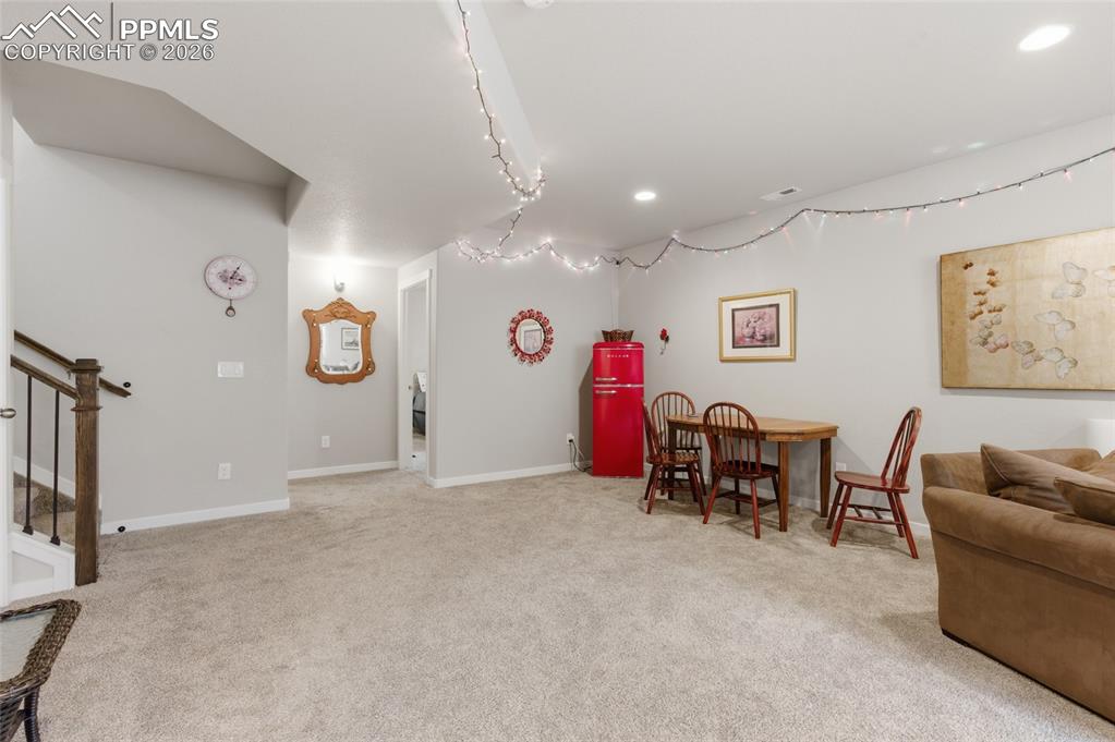 Image 26 of 42: Family Room