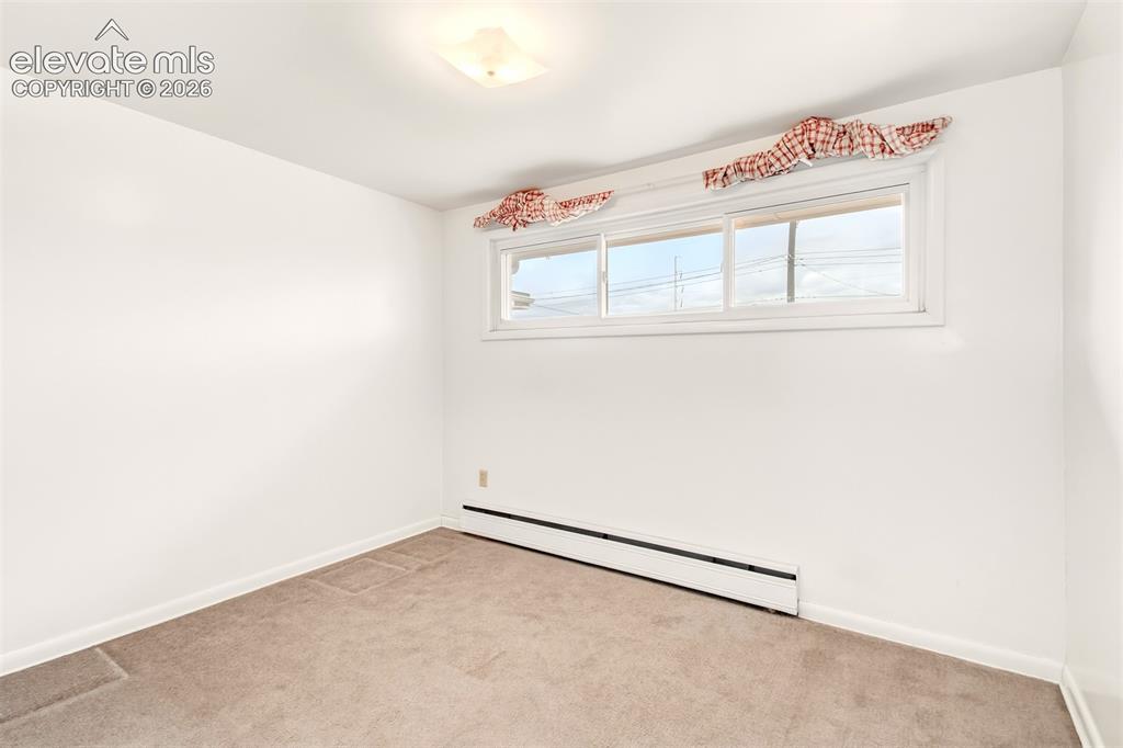 Image 16 of 25: Bedroom 2