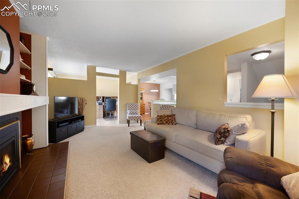 Image 9 of 40: Living Room