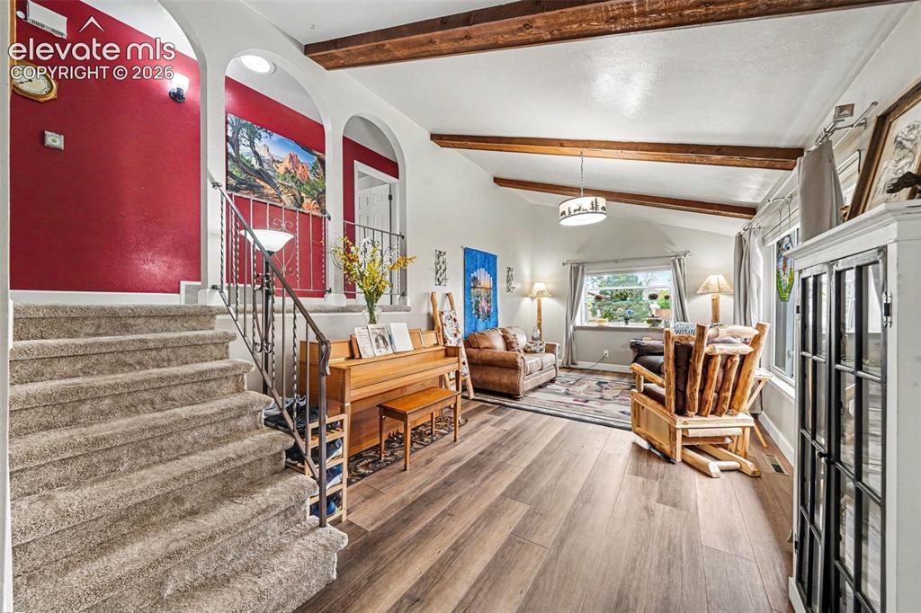 Image 9 of 50: Living Room