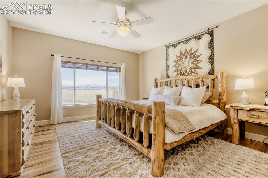 Image 15 of 42: Master Bedroom