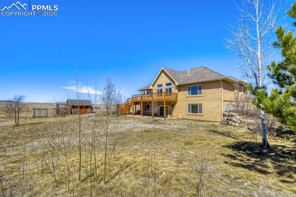 Image 40 of 42: Back of Structure