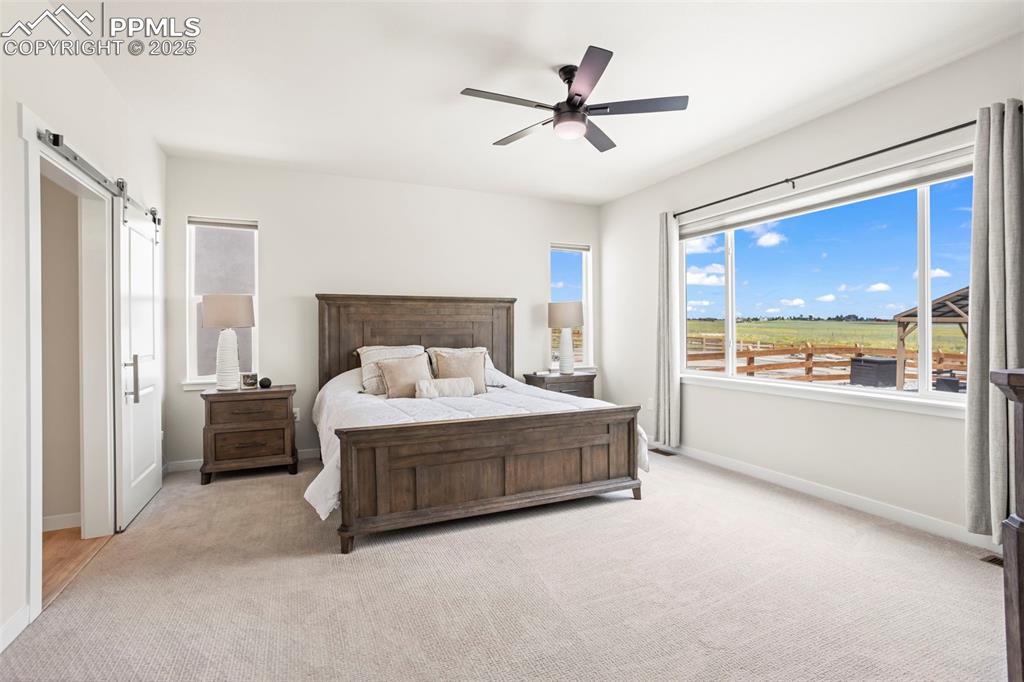 Image 18 of 26: Master Bedroom