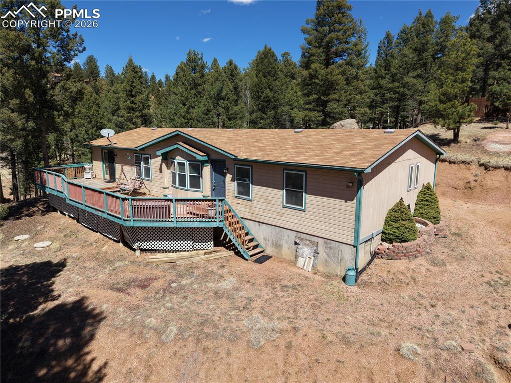 Image 5 of 50: Front of Structure