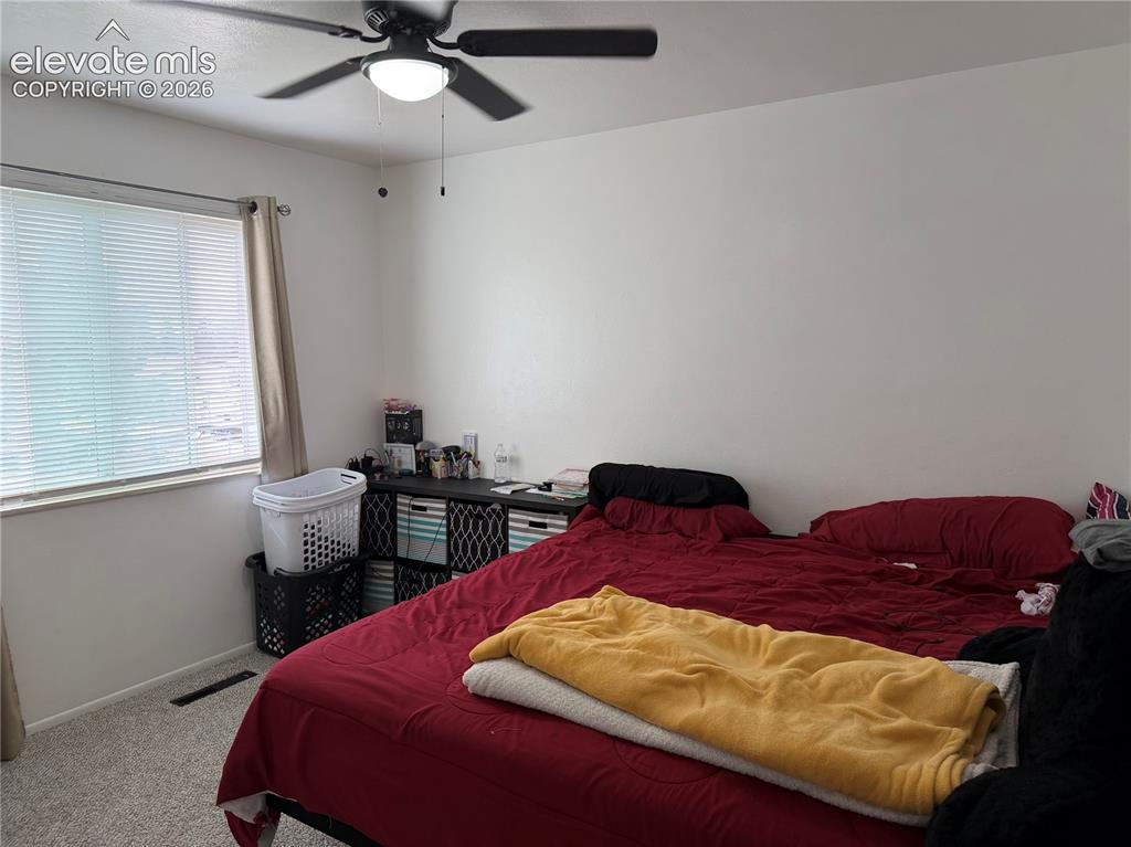 Image 16 of 28: Bedroom