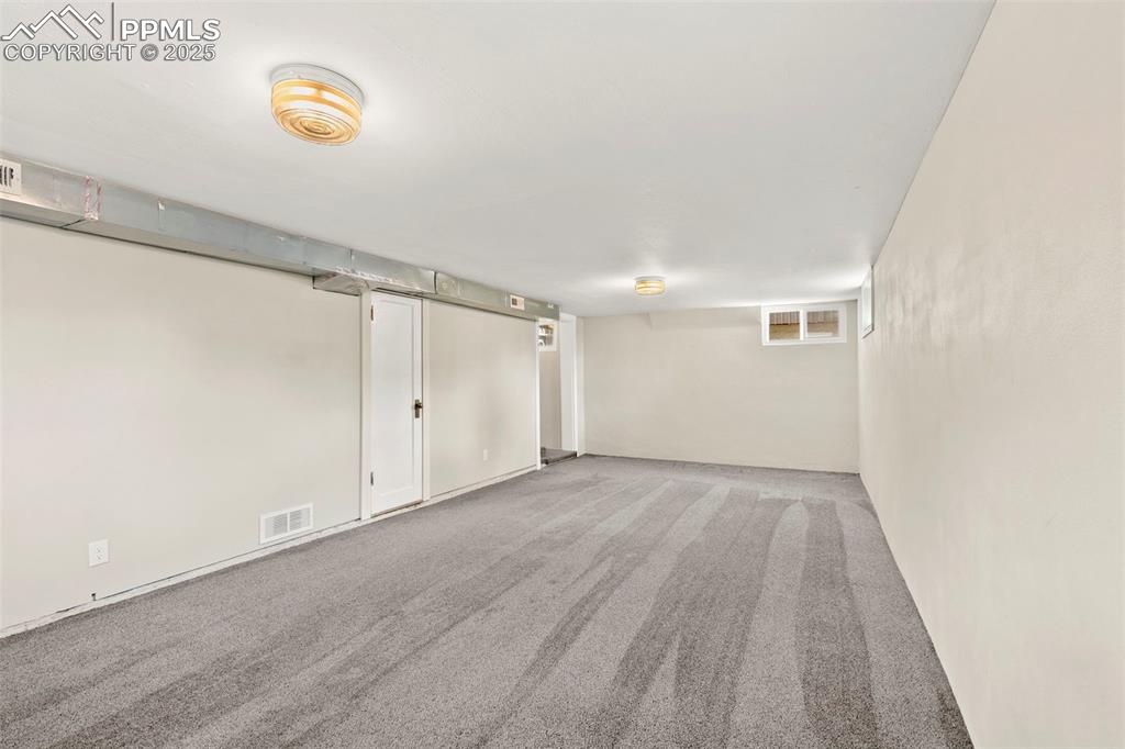 Image 36 of 48: Recreation Room