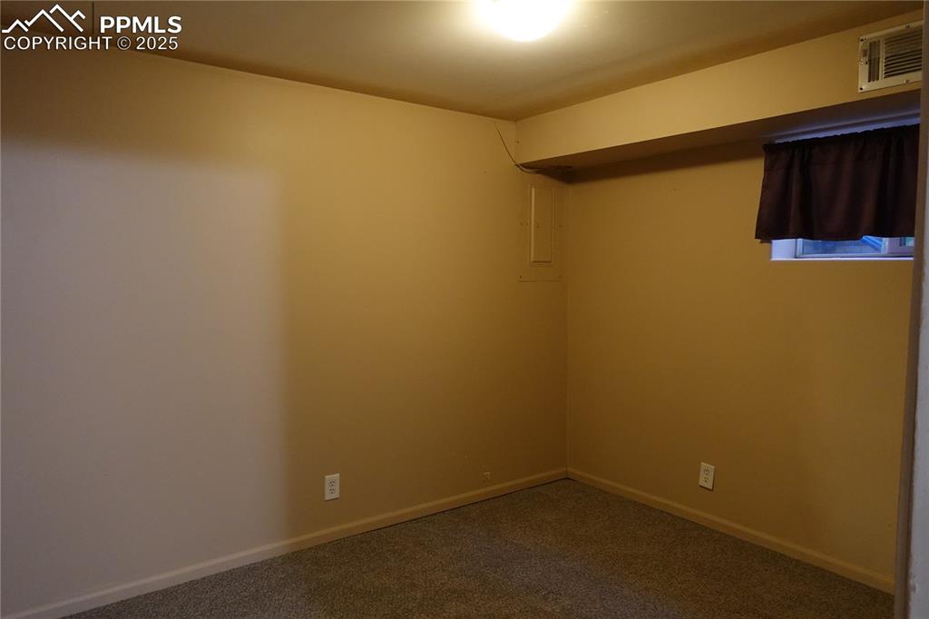 Image 15 of 26: bedroom basement 2