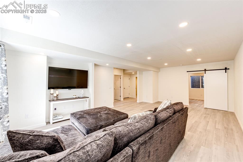 Image 19 of 39: Living Room