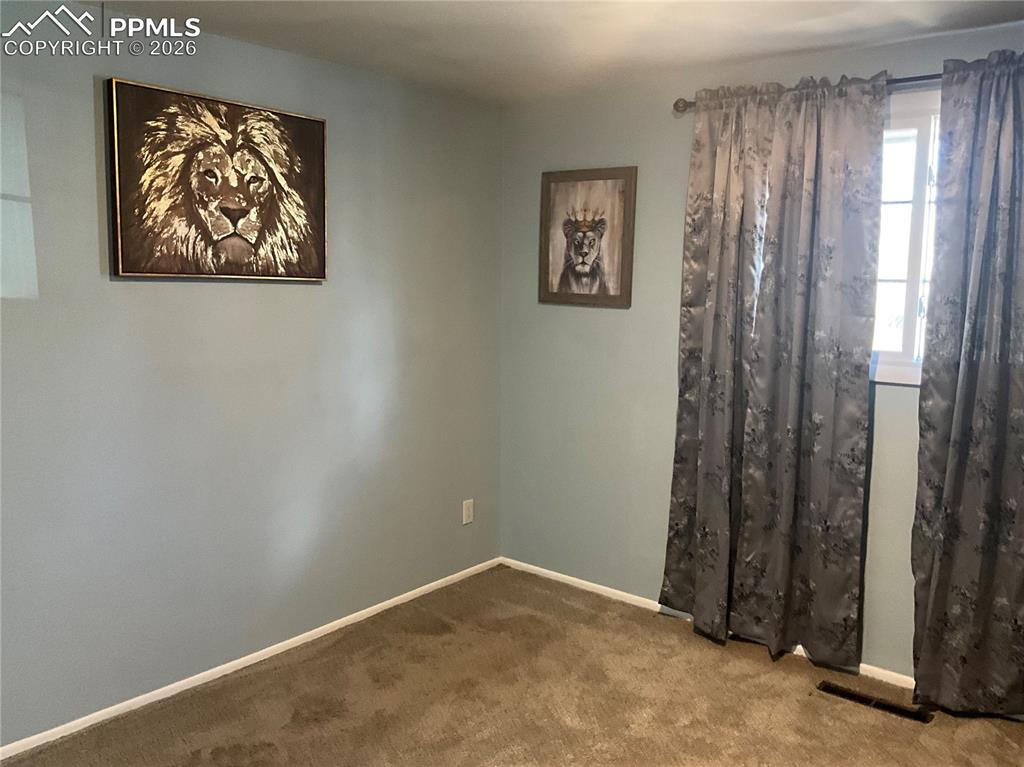 Image 12 of 31: Master Bedroom