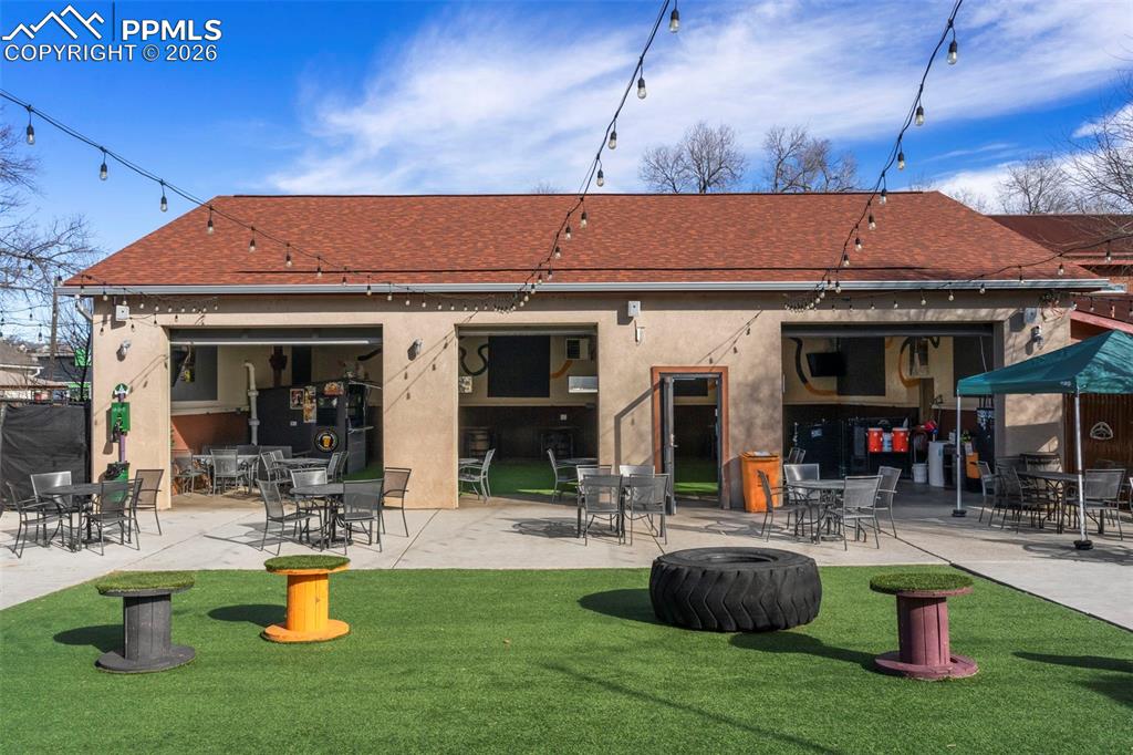 Image 27 of 48: Back of Structure