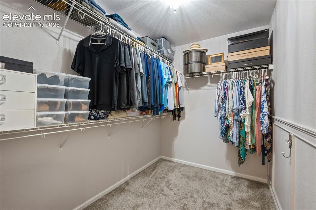 Image 29 of 47: Closet
